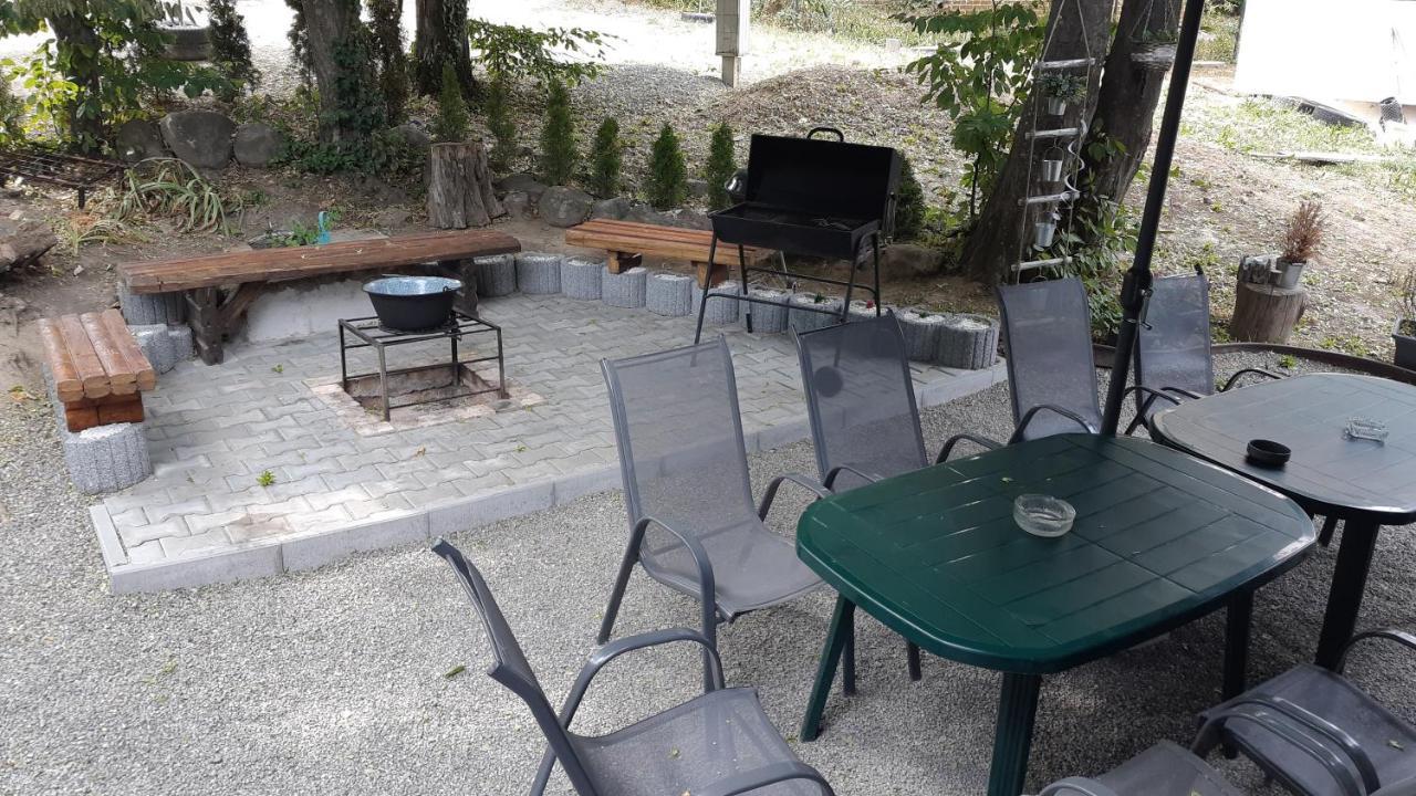 Chata Iva Sirava Vinné Exteriör bild